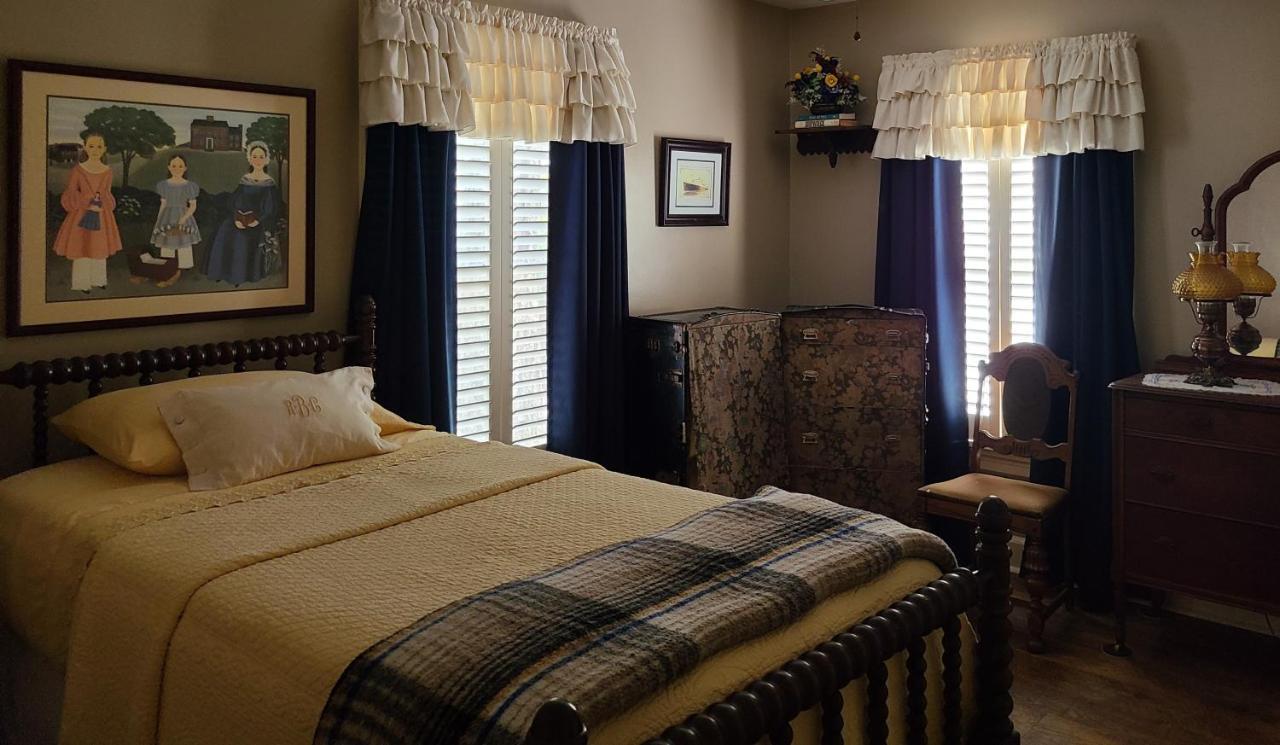 Red Bluff Cottage Bed&Breakfast Montgomery Exterior foto